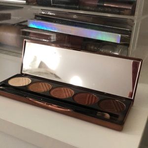 - Dose of Colors Baked Browns Palette